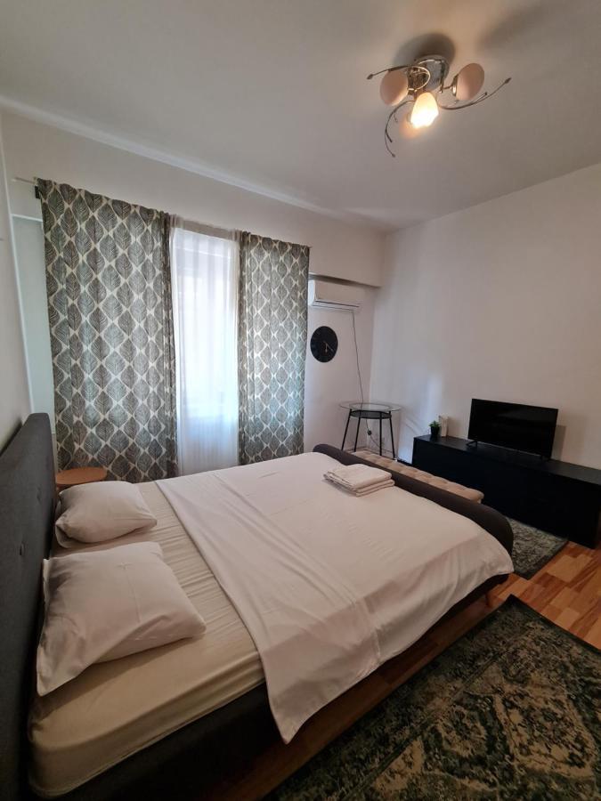Color Apartments Nicolae Tonitza St Bucarest Exterior foto