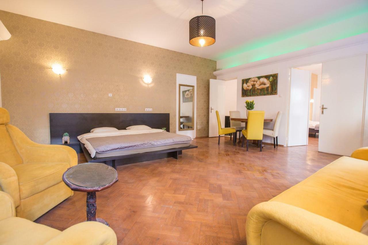 Color Apartments Nicolae Tonitza St Bucarest Exterior foto